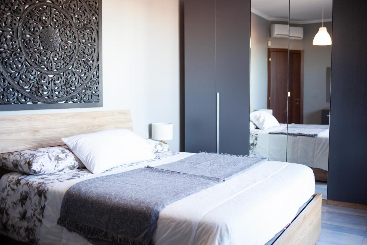 Stelvio Rooftop - Penthouse Skyline With Terrace And Jacuzzi Milão Exterior foto